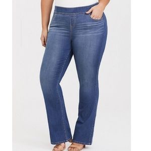 Torrid Slim Boot Pull On Jegging Size 4x or 26 Reg